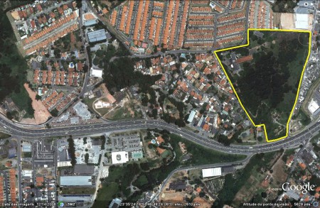 Área com 81.000m2 na Granja Viana - Cotia - km 21 da Rod. Raposo Tavares.